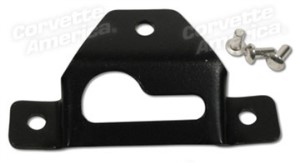 Hardtop Rear Bolt Bracket. RH 63-67