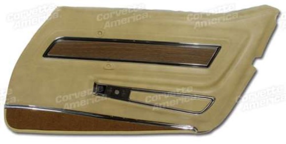 Door Panel. Buckskin Deluxe RH 76